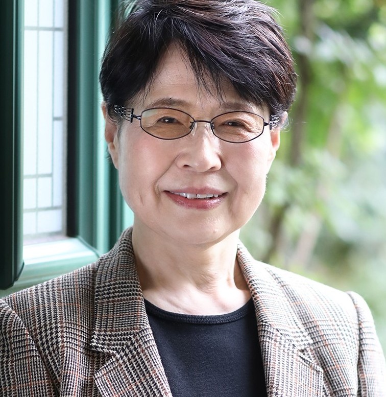 Kazuko Yoshizawa